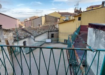 Foto 24 - Casa indipendente via guardia, Ariano Irpino - foto 23