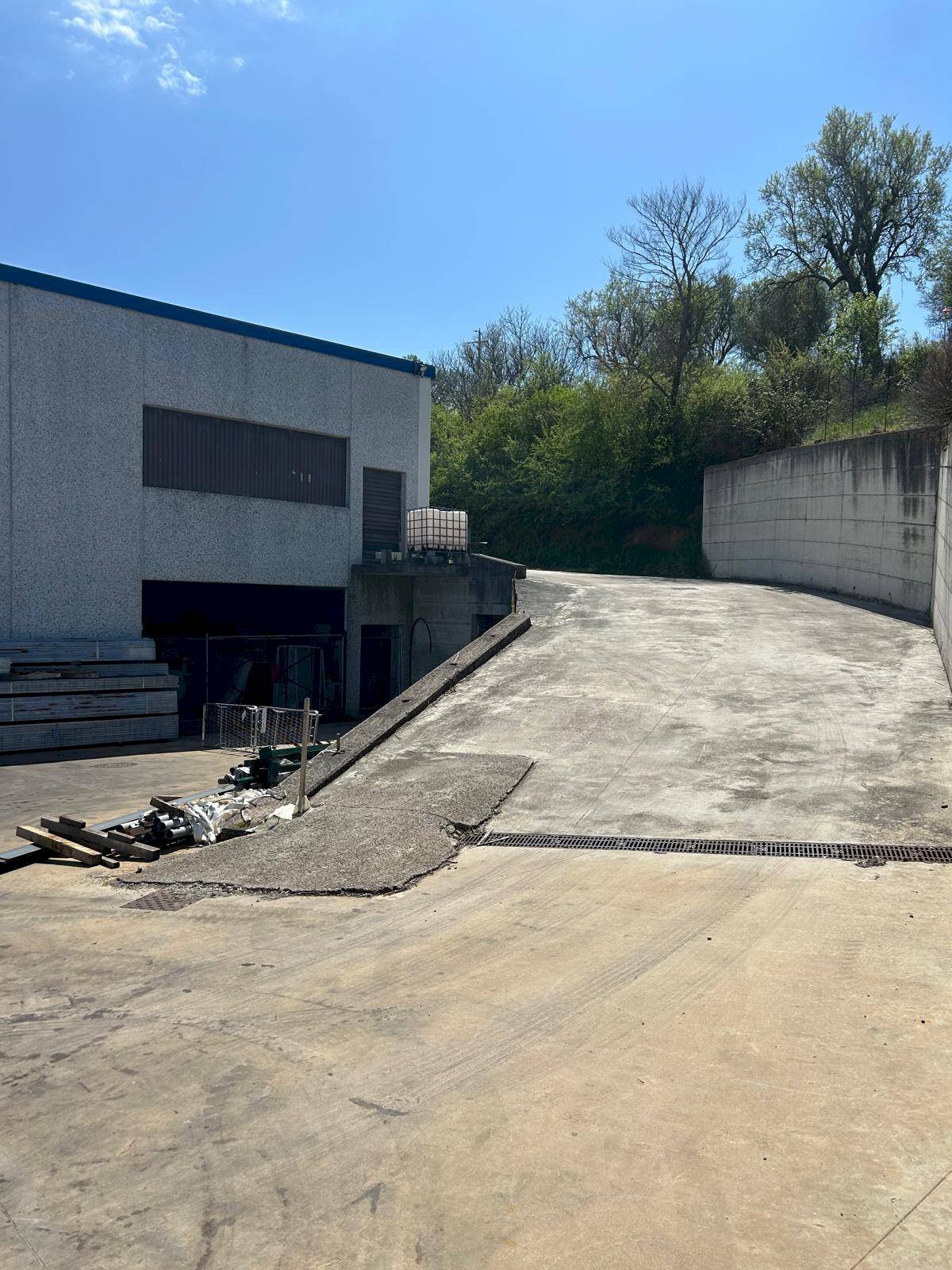 Foto 2 - Magazzino contrada torreamando, Ariano Irpino - foto 2