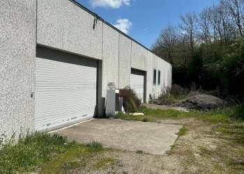 Foto 7 - Magazzino contrada torreamando, Ariano Irpino - foto 6