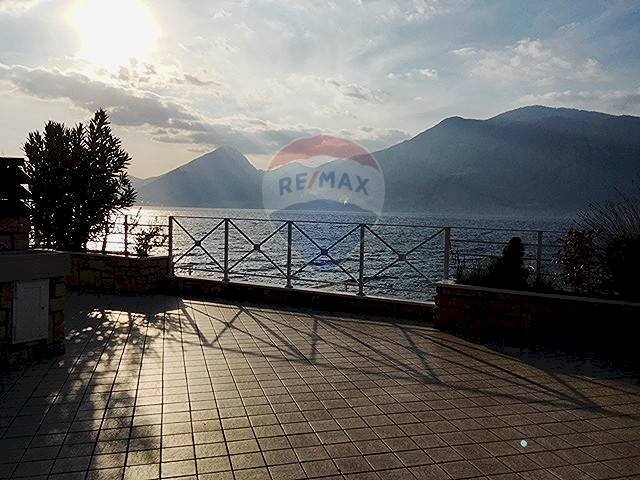 Terrazza - Villa via Benaco
 
6, Brenzone sul Garda - photo 2