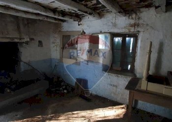 Stanza vuota - Rustico Via Fasse
 
10, Brenzone sul Garda - foto 10