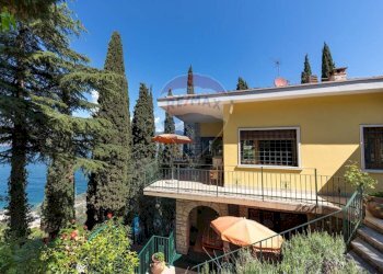 Casa all\'aperto - Attico via Pai di sotto
 
1280, Torri del Benaco - foto 1