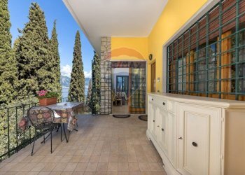 Terrazza - Attico via Pai di sotto
 
1280, Torri del Benaco - foto 13