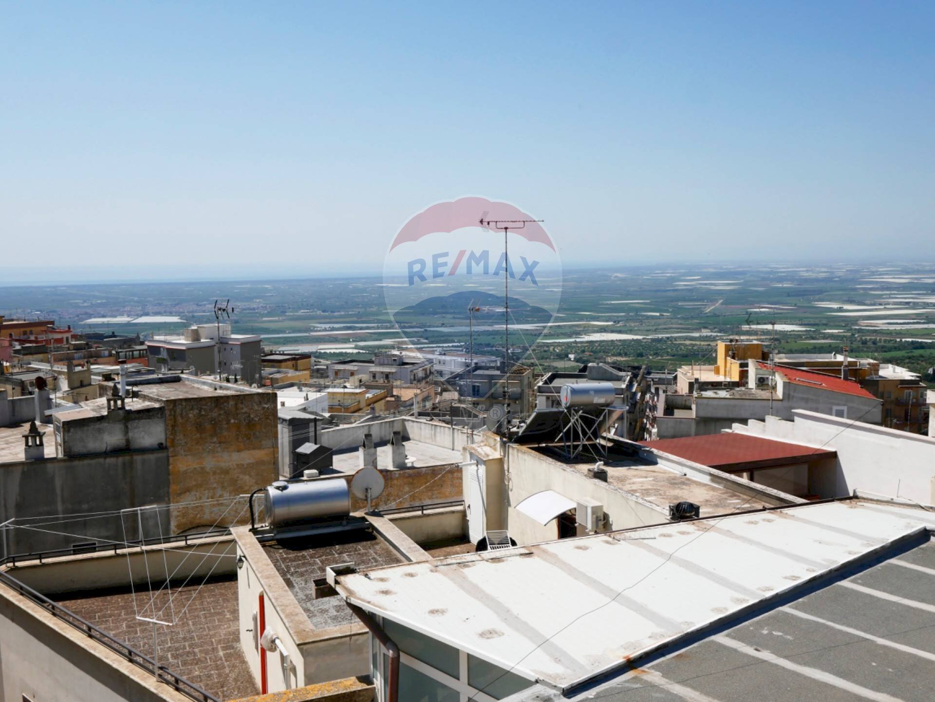 Edificio all\'aperto - Casa indipendente Via Tripoli
 
9, Mottola - foto 1
