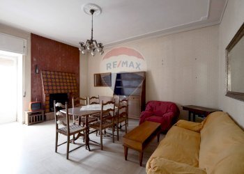 Sala da pranzo - Independent house Via Tripoli
 
9, Mottola - photo 5