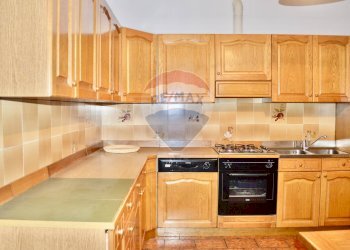 Cucina - Casa indipendente Gurro - foto 9