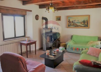 Soggiorno - Casa indipendente Valle Cannobina - foto 4