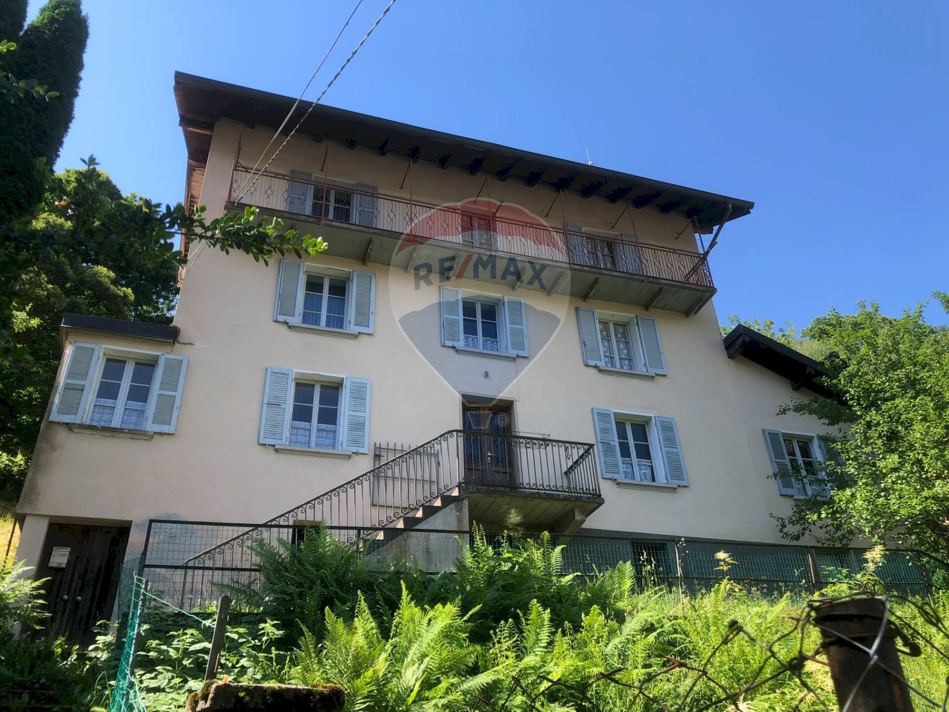 Edificio all\'aperto - Casa indipendente Gurro - foto 2