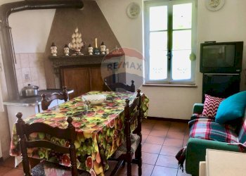 Sala da pranzo - Casa indipendente Gurro - foto 15