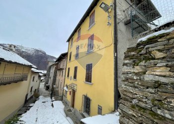 Edificio all\'aperto - Casa semi indipendente Gurro - foto 21