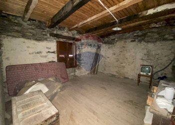 Stanza vuota - Casa semi indipendente Gurro - foto 20