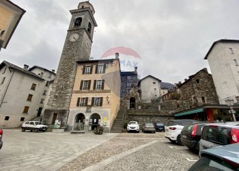 Edificio all\'aperto - Casa semi indipendente Gurro - foto 21