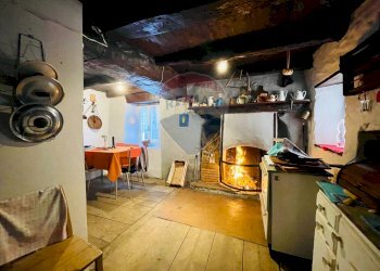 Cucina - Casa indipendente Valle Cannobina - foto 8