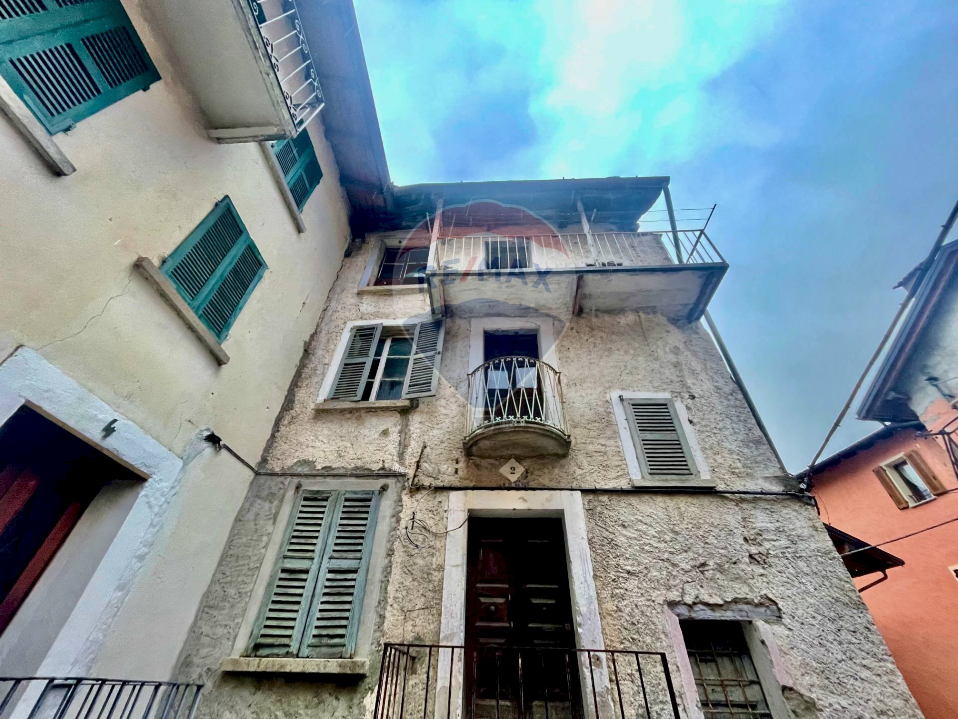 Edificio all\'aperto - Rustico Gurro - foto 1