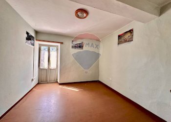 Stanza vuota - Casa indipendente Cannobio - foto 9