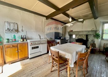 Sala da pranzo - Casa indipendente Valle Cannobina - foto 2