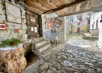 Soggiorno - Casa indipendente Valle Cannobina - foto 23