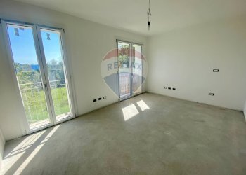 Stanza vuota - Casa indipendente Trarego Viggiona - foto 6