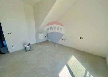 Stanza vuota - Casa indipendente Trarego Viggiona - foto 8