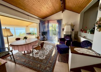 Sala da pranzo - Villa Oggebbio - photo 8