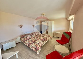 Camera / camera da letto - Villa Oggebbio - photo 16