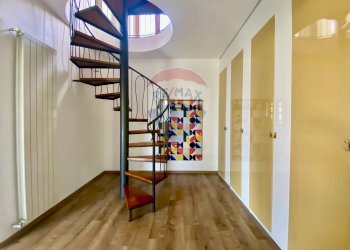 Scale - Villa Oggebbio - photo 15