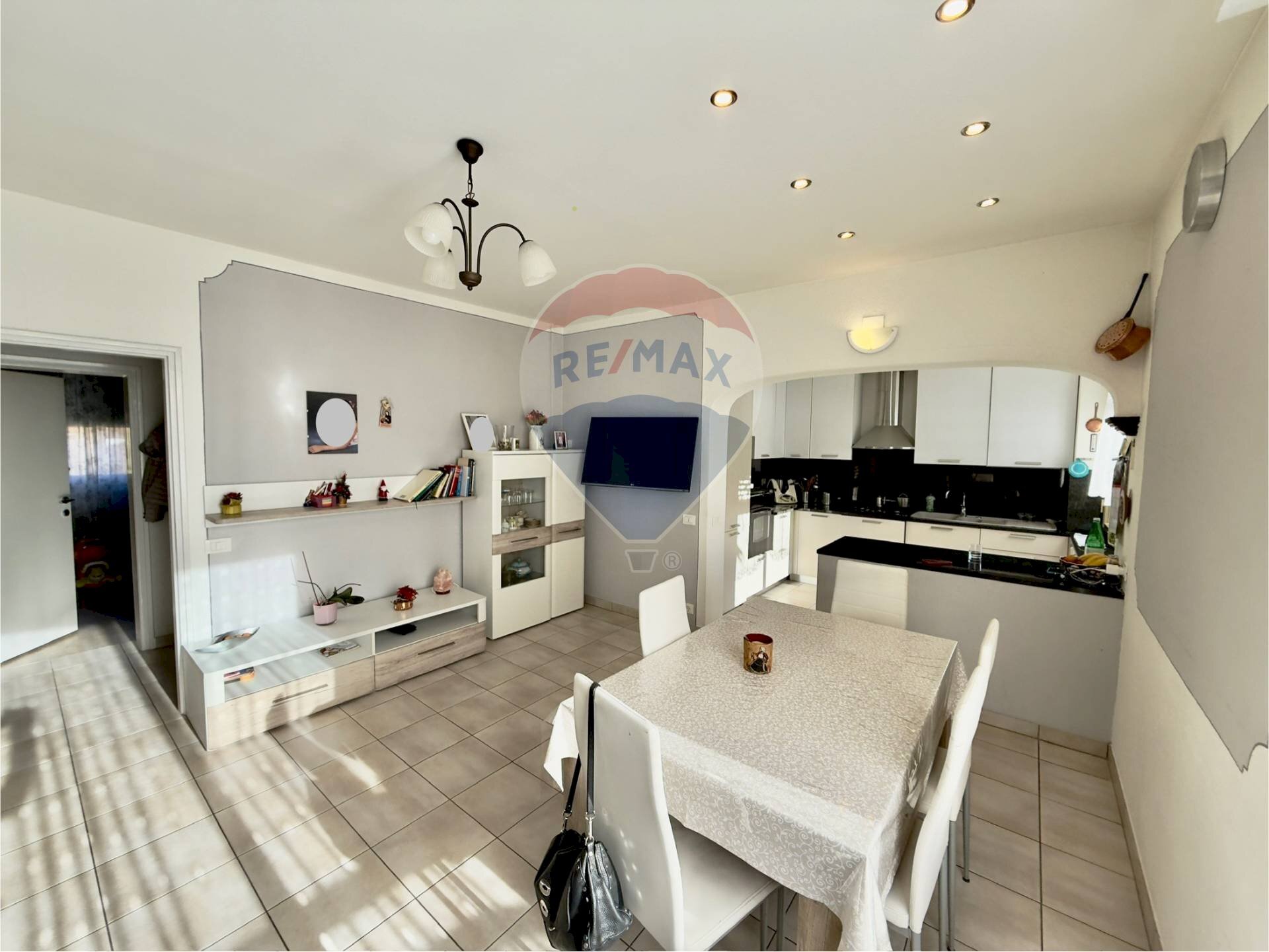 Sala da pranzo - Quadrilocale Cannobio - foto 2