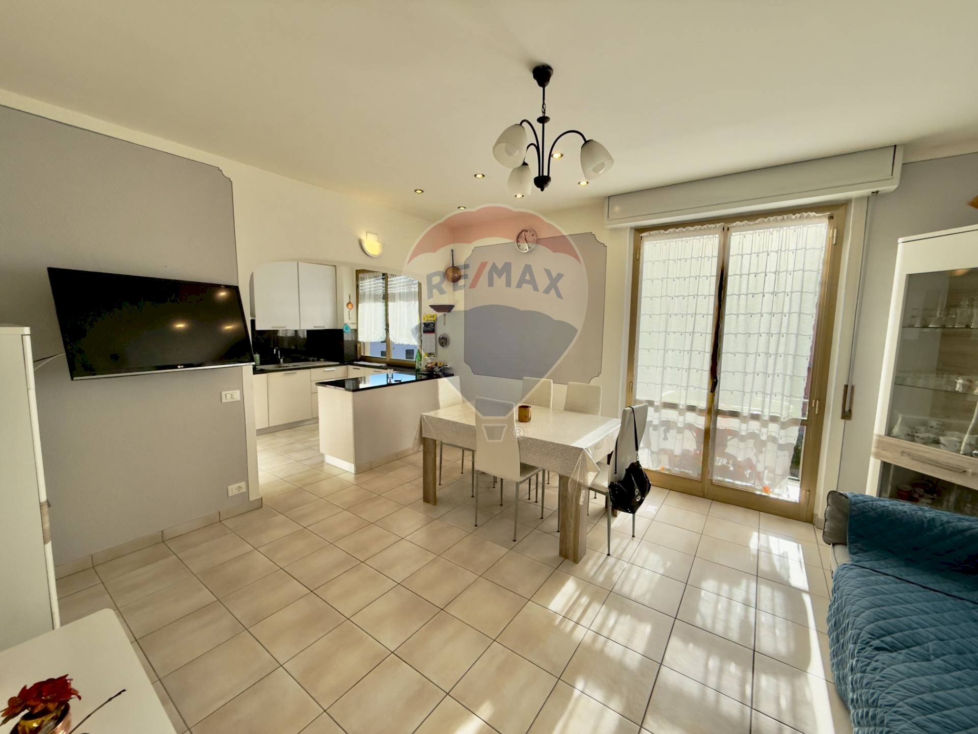 Sala da pranzo - Quadrilocale Cannobio - foto 1