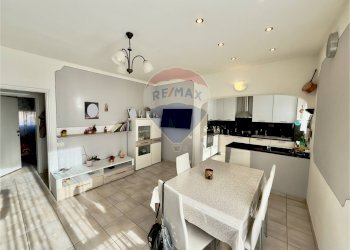 Sala da pranzo - Quadrilocale Cannobio - foto 2