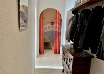 Hall / corridoio - Quadrilocale Cannobio - foto 8