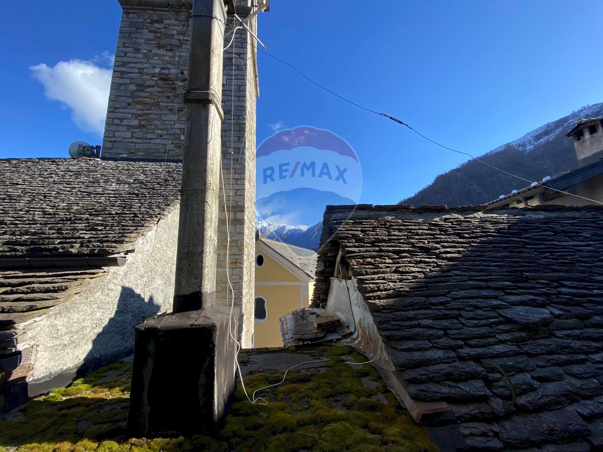 Edificio all\'aperto - Casa indipendente Gurro - foto 2