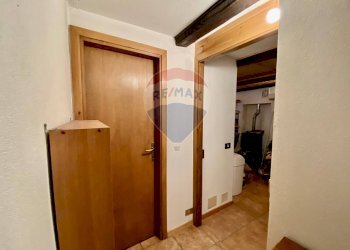 Hall / corridoio - Casa indipendente Gurro - foto 5