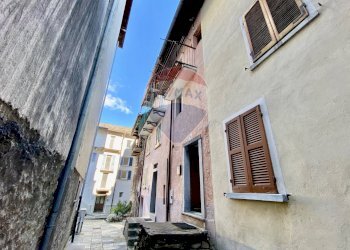 Edificio all\'aperto - Casa indipendente Gurro - foto 15