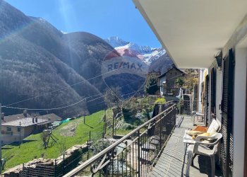 Balcone - Casa indipendente Via Casa Boggia
 
1, Valle Cannobina - foto 37