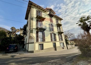 Edificio all\'aperto - Independent house Vignone - photo 4