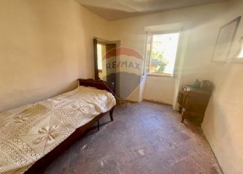 Camera / camera da letto - Rustic via teresa tarchetti
 
6, Cannero Riviera - photo 8