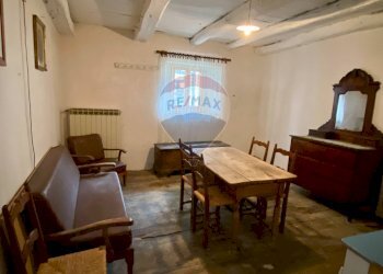 Sala da pranzo - Baita via marconi, cavaglio spoccia
 
6, Valle Cannobina - photo 9