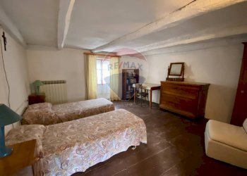 Camera / camera da letto - Baita via marconi, cavaglio spoccia
 
6, Valle Cannobina - photo 14