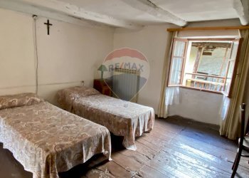 Camera / camera da letto - Baita via marconi, cavaglio spoccia
 
6, Valle Cannobina - photo 15