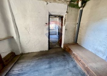 Hall / corridoio - Rustic via marconi, cavaglio spoccia
 
6, Valle Cannobina - photo 6