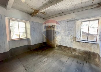 Stanza vuota - Rustic via marconi, cavaglio spoccia
 
6, Valle Cannobina - photo 10