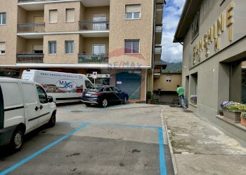 Edificio all\'aperto - Locale Commerciale Cannobio - foto 3