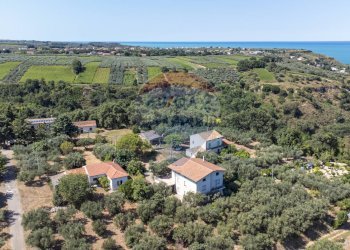 Vista delle montagne - Casa indipendente Fossacesia - foto 10