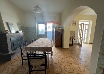Sala da pranzo - Casa semi indipendente Semivicoli c.da Dandalo, Casacanditella - foto 4