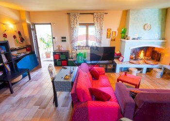 Soggiorno - Casa indipendente Via Masciavò, Atessa - foto 24