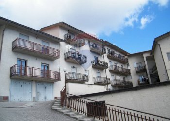 Edificio all\'aperto - Trilocale Via Nazionale Frentana
 
2/S, Lama dei Peligni - foto 9