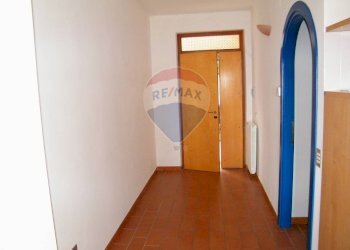 Hall / corridoio - Trilocale Via Nazionale Frentana
 
2/S, Lama dei Peligni - foto 10