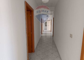 Hall / corridoio - Appartamento VIA TEOFILO PATINI
 
43, Castel Frentano - foto 16