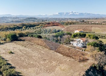 Vista delle montagne - Terreno agricolo C.da Lentesco, Torino di Sangro - foto 3