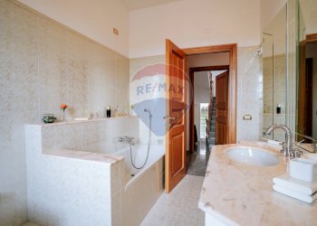 Bagno - Casa indipendente C.da Scalzino
 
46, Rocca San Giovanni - foto 39